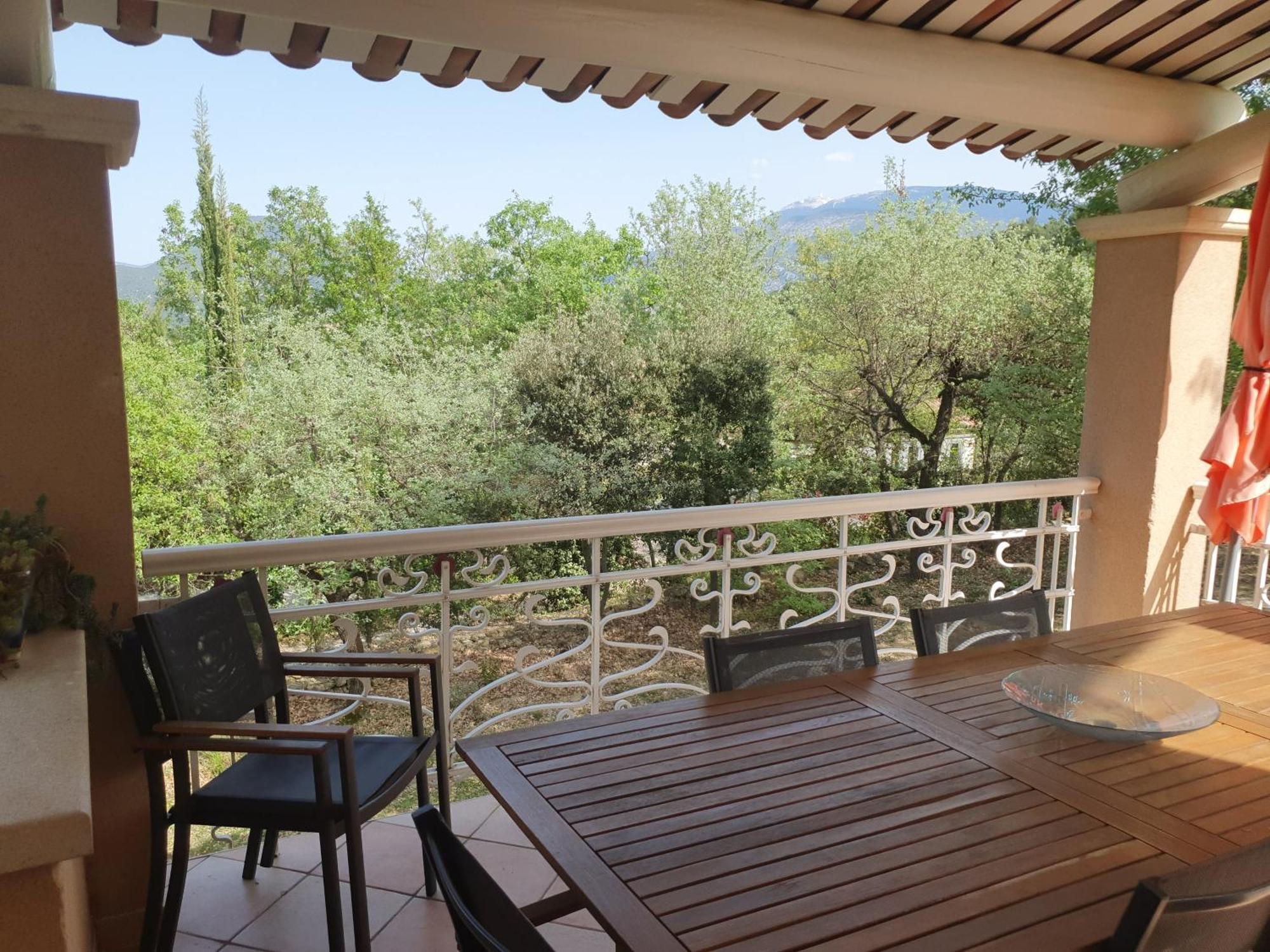 Villa Le Soleil Du Ventoux Entrechaux Exterior foto